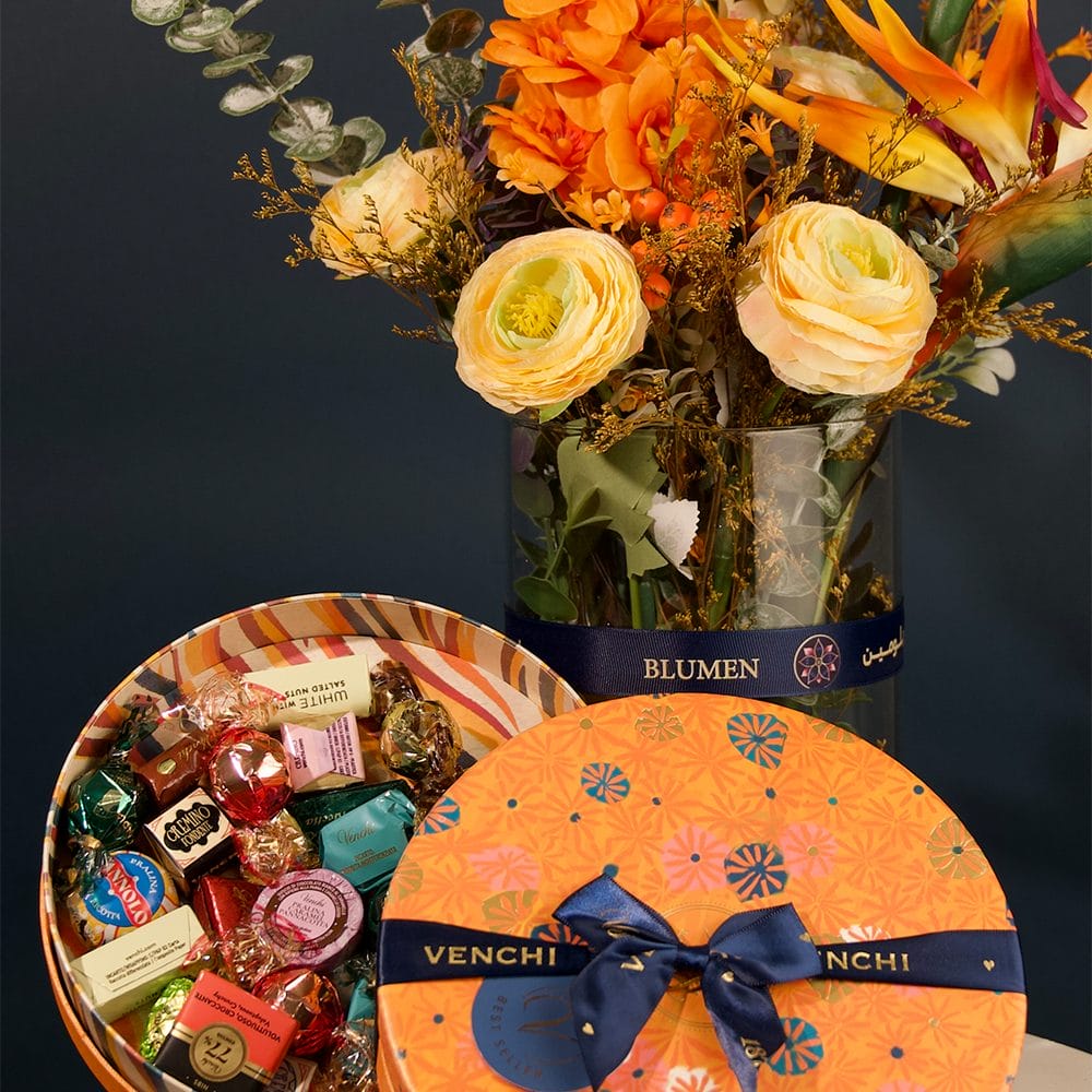 Venchi Assorted Chocolate 340g with The Tropical Radiance - Image 2